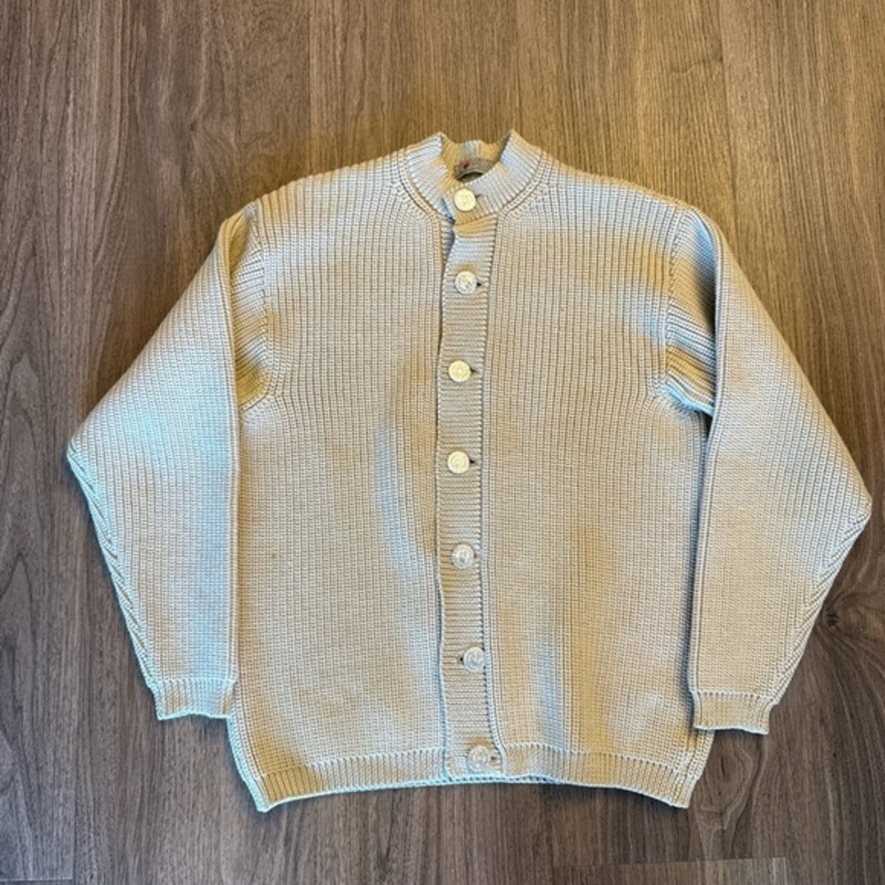 Obermeyer tan 100% wool made in Bavaria Cable Knit eagle Button Cardigan
